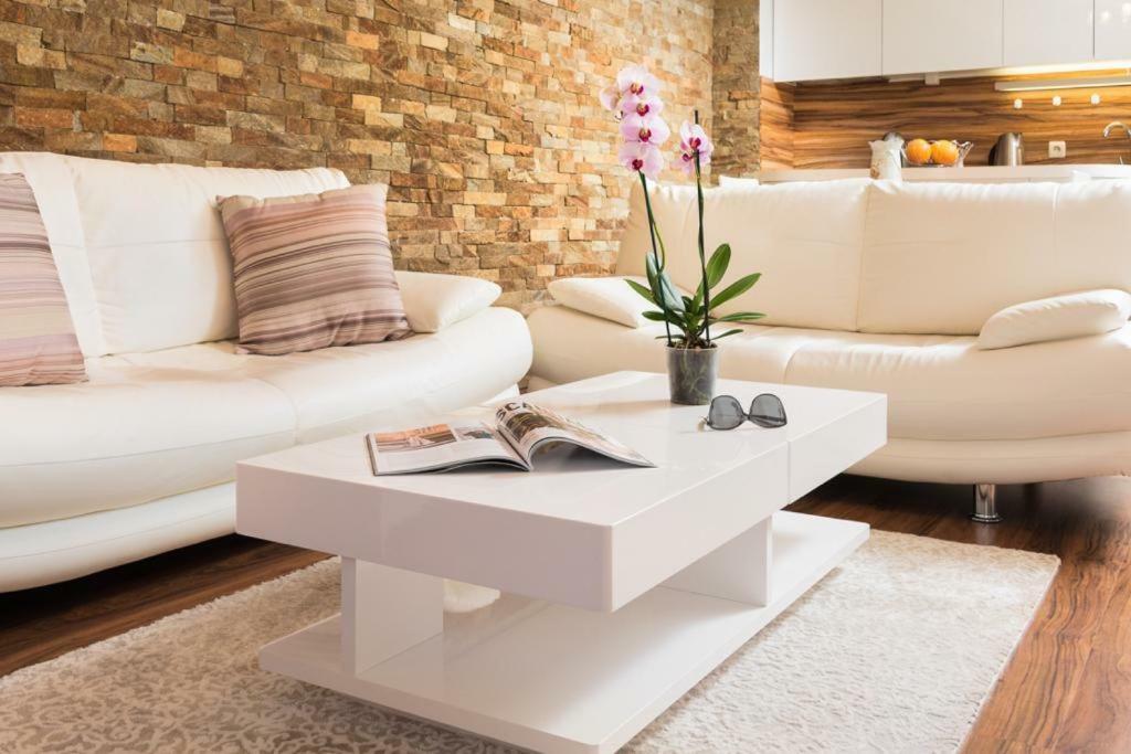 And Cozy Flat In The Center Apartamento