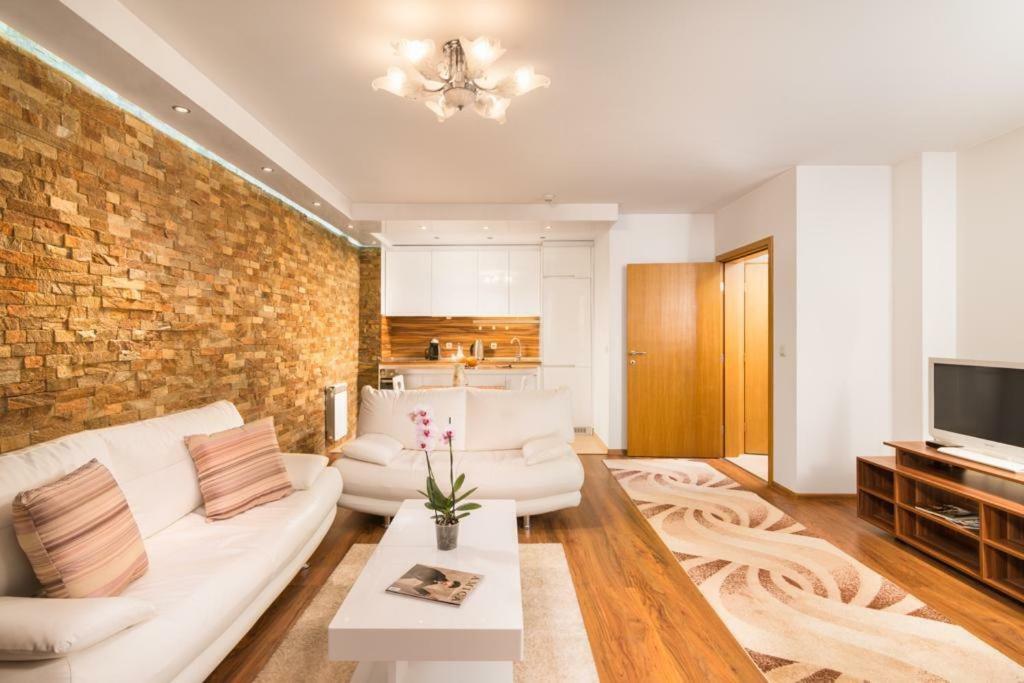 And Cozy Flat In The Center Apartamento